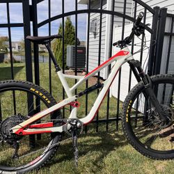 2018 YT Jeffsy CF Size M