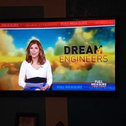 55  Zethen  TV  With Remote And Wall Mount 