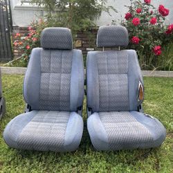 Toyota Pickup/4Runner 89-94 Seats