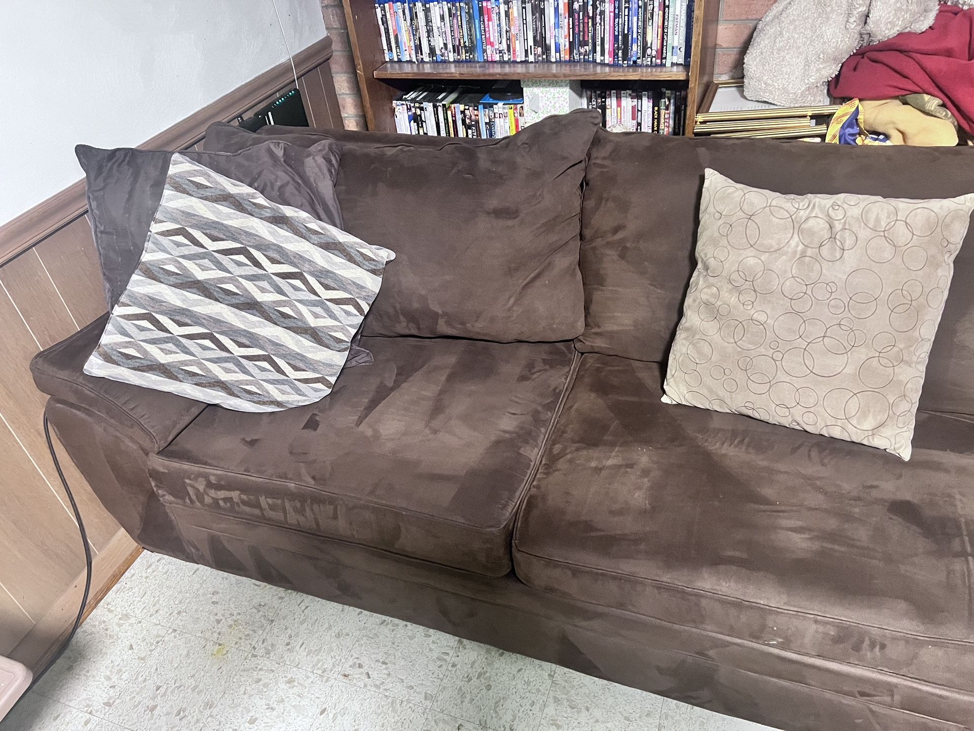 Brown Couch/Sectional