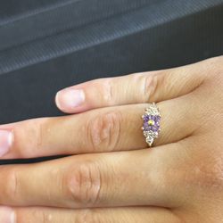 10k Flower Gold Ring 