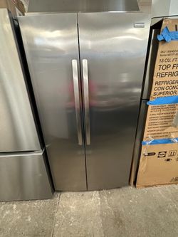 Frigidaire Gallery side by side refrigerator
