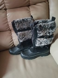 Winter boots.