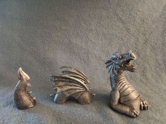 3 piece dragon figurine