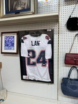 TY LAW NEW ENGLAND PATRIOTS AUTOGRAPHED FRAMED JERSEY USED