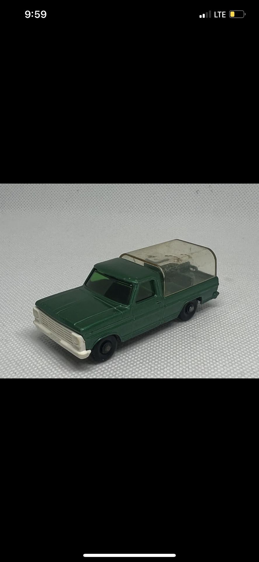 VINTAGE LESNEY MATCHBOX SERIES 1-75 NO.50 FORD KENNEL TRUCK WITH CAB NO DOGS
