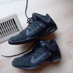 Black Nike Shoes Size 11