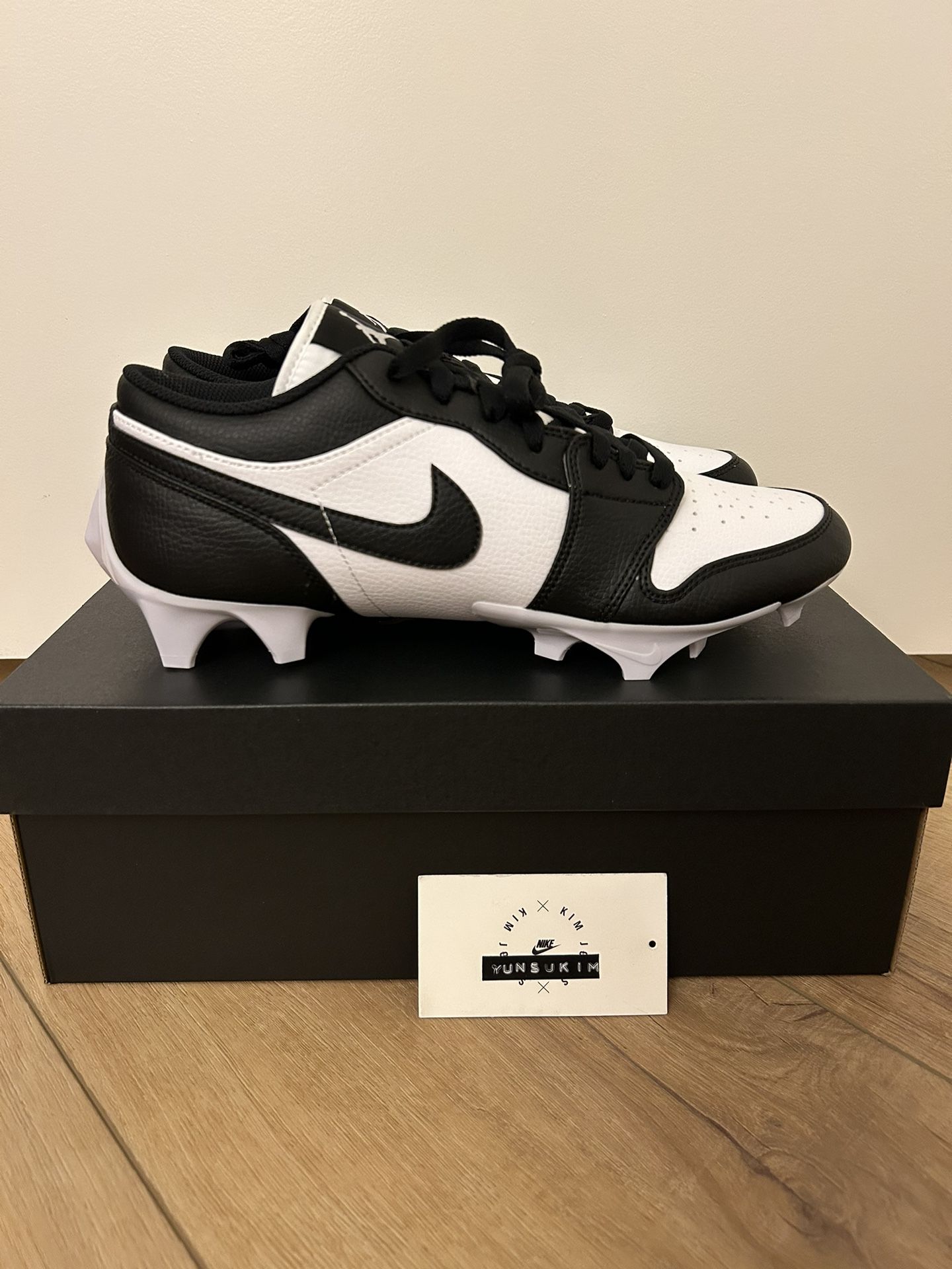 Jordan 1 Low TD Vapor Edge Football Cleat Panda - Size 10.5M