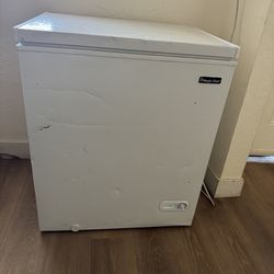 Magic Chef Chest Freezer