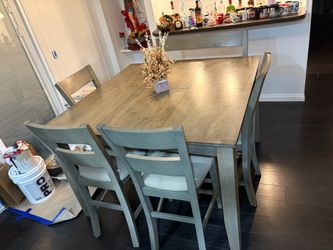 Dining Table Set with 6 Chairs + bench