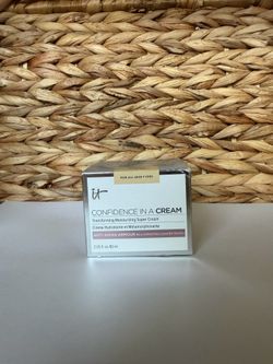IT Cosmetics Moisturizer