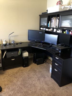 New And Used Desk With Hutch For Sale In Las Vegas Nv Offerup