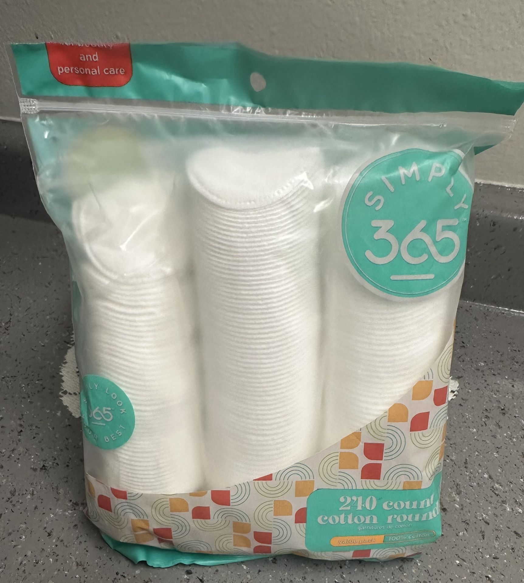 Round Cotton Pads
