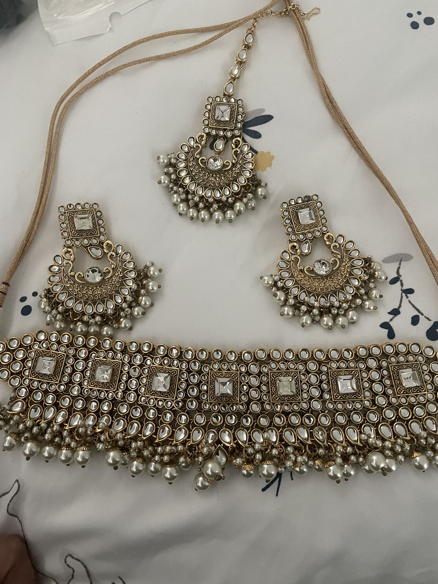 Choker Set