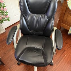 Rolling Office Chair