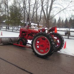 Farmall C  -  1949