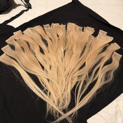 22” Tape In Extensions 