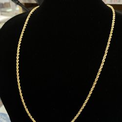 $1650 Yellow Gold Solid Rope Chain