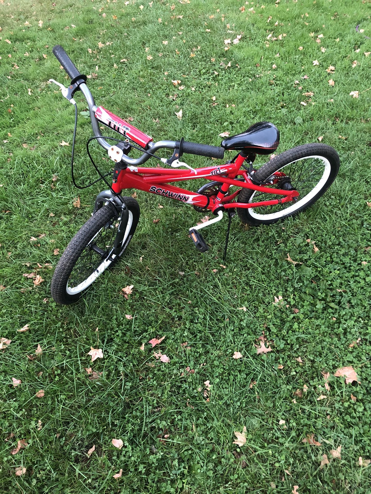 20 Inch Schwinn Tilt Bike for Sale in Staten Island, NY OfferUp