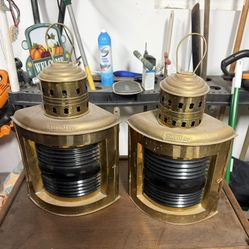 Starboard Oil Lanterns