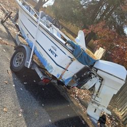 1994 Boston Whaler Rage 14