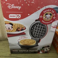 Mickey Mouse Mini Waffle Maker
