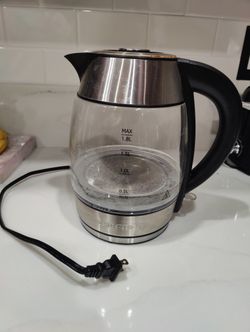 Chefman Electric Kettle Boiler 1.8 L