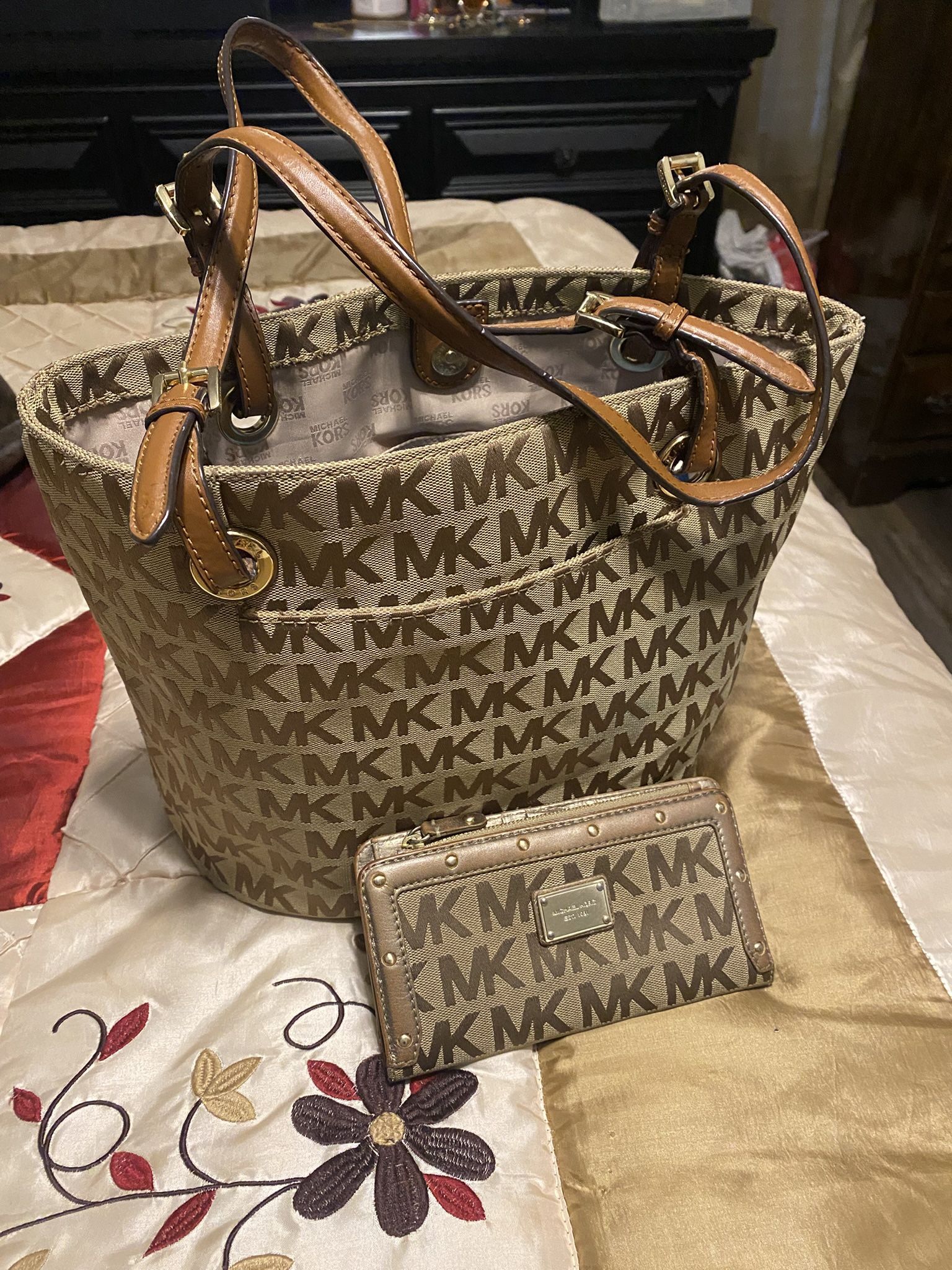 Purses For Sale