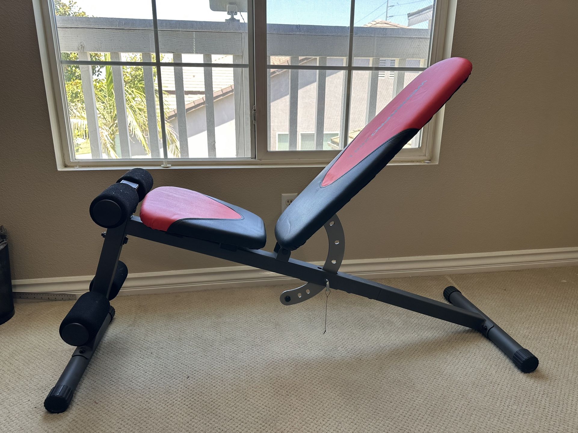 Brand New - New Used!!|| Weider Pro 225 L Adjustable Exercise Bench with Integrated Leg Lockdown, 300 lb. Weight Limit