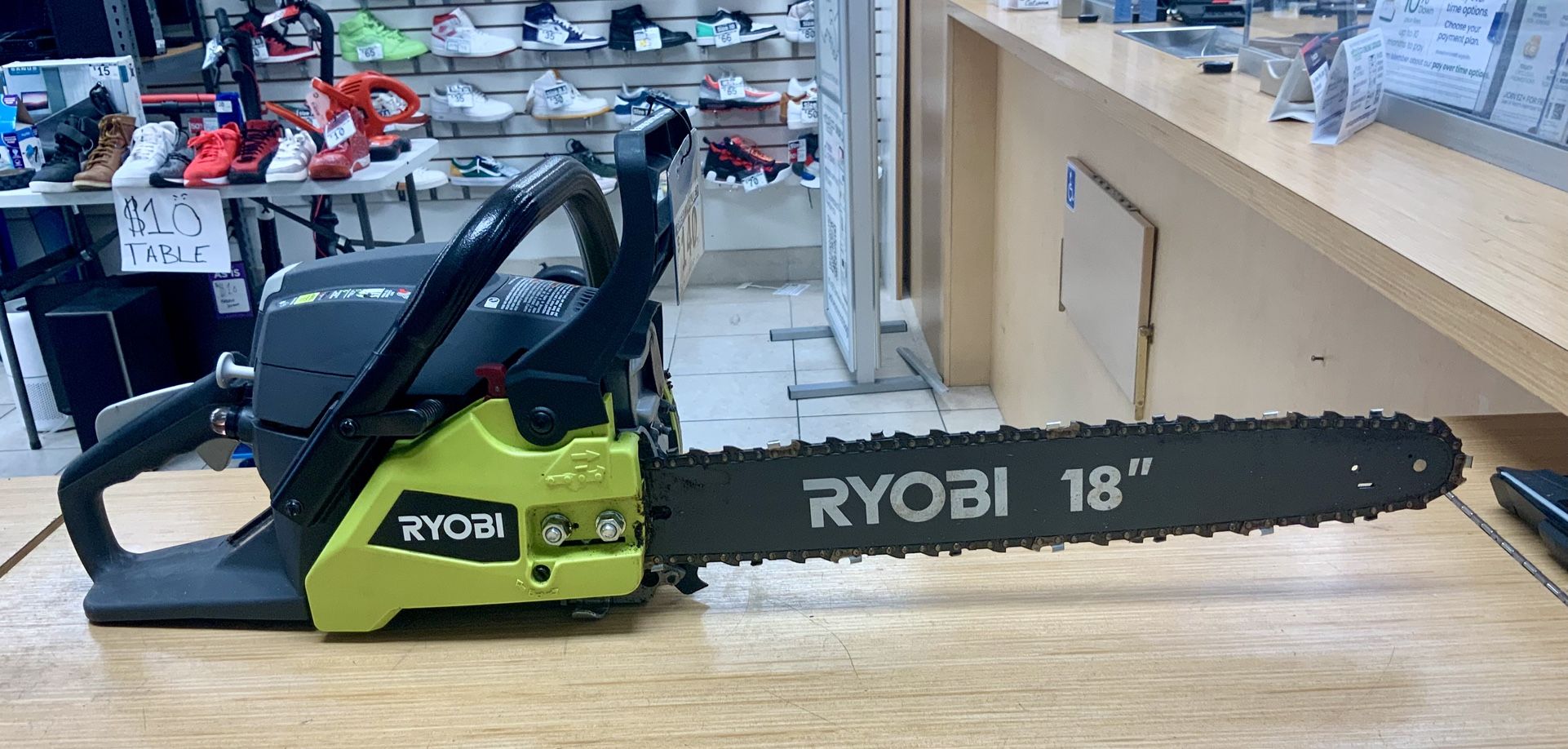 RYOBI 18” Gas Powered RY3818 Chain Saw