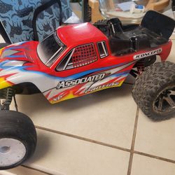 Rc10 t4.3 