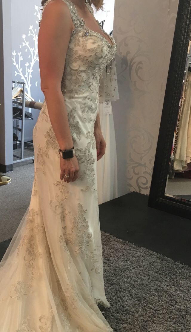 Maggie Sottero Wedding dress Size 10