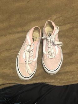 Pink and white girls vans size 5