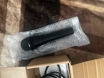 Mic and Xlr cable