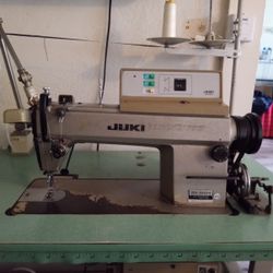 JUKI Sewing Machine