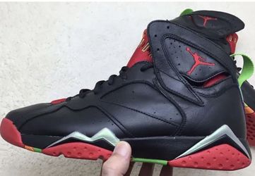 “Marvin The Marathon” Size 10