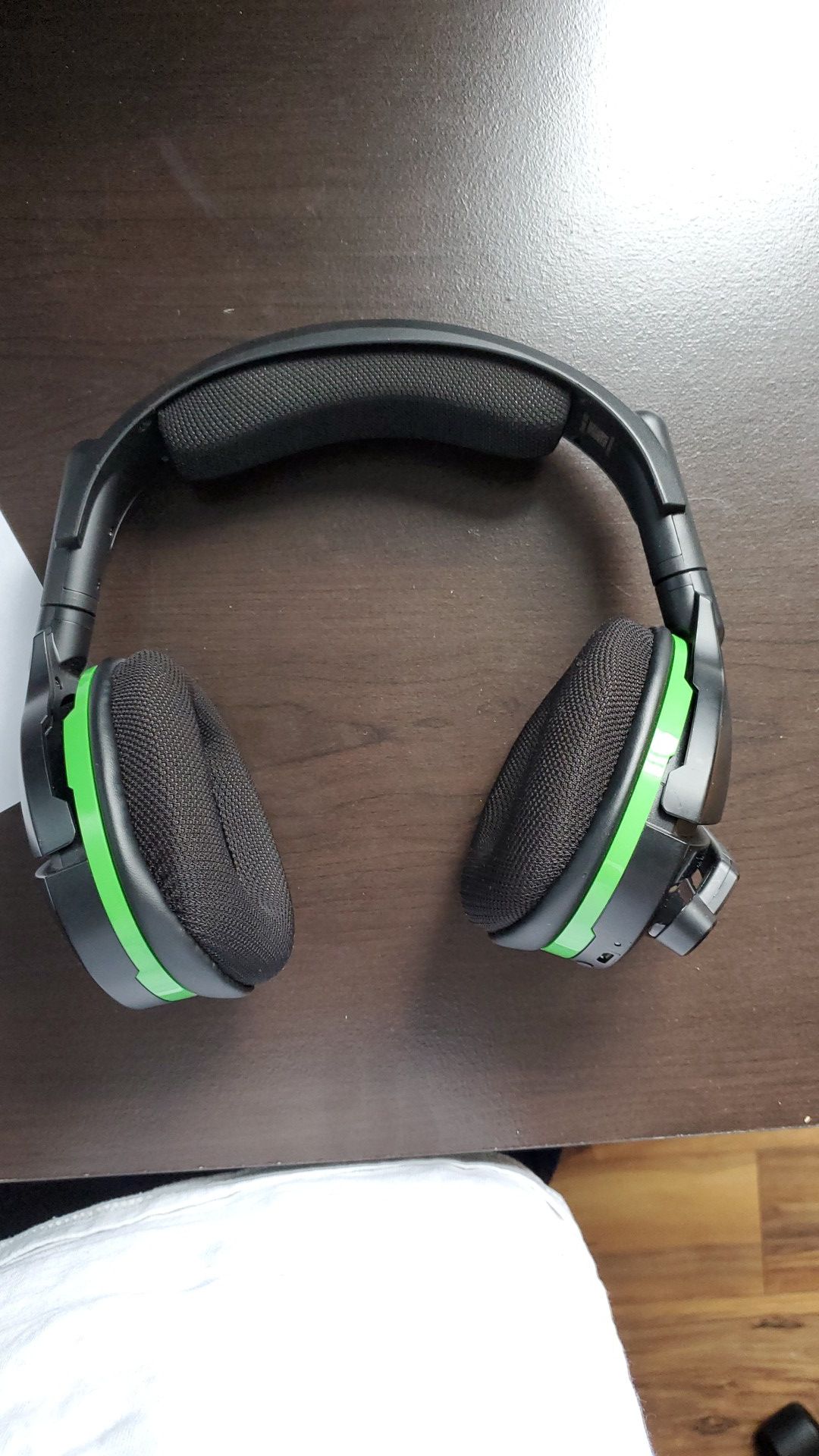 Chargeable Turtle Beach Gaming Headphones with Mic