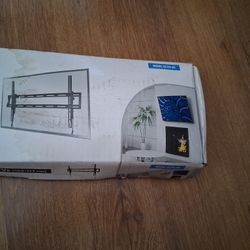 40-70 Inch Tilting TV Wall Mount 
