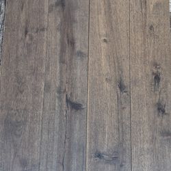 Closeout 🔥  Engineered Hardwood