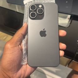 15 Pro Max 256 Unlocked 