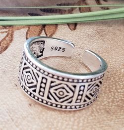 Sterling silver adjustable ring