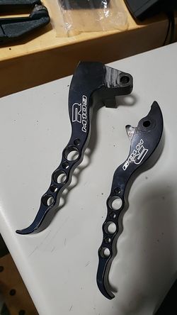 Suzuki m109r brake and clutch lever
