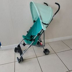 Stroller Cosco like New 
