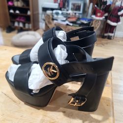 Michael Kors Heels Size 7