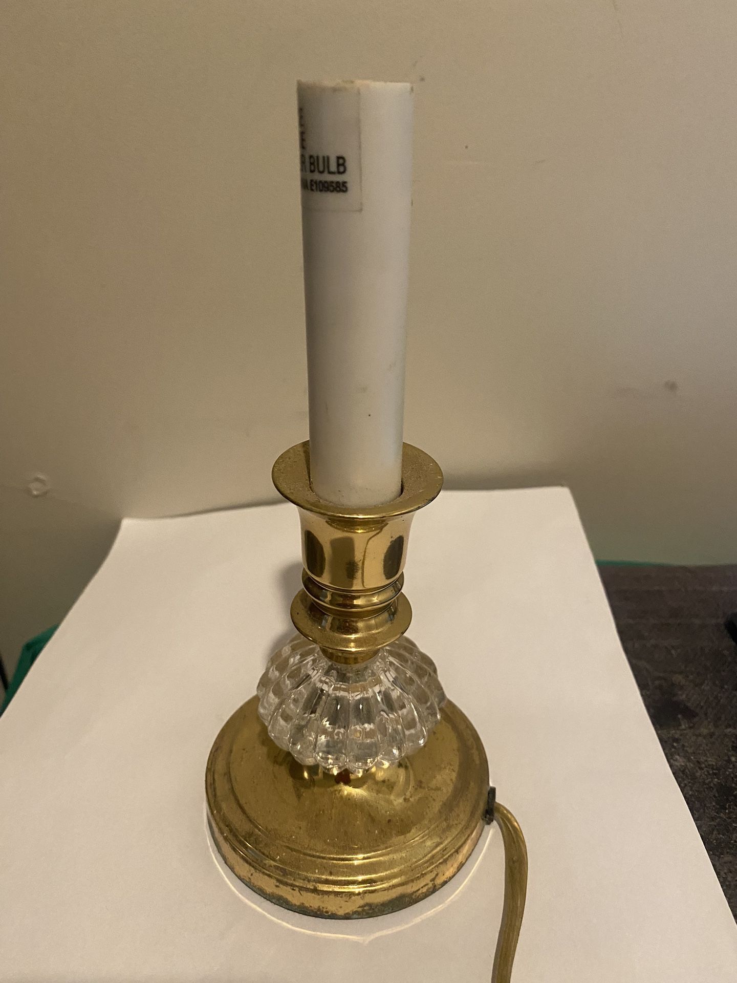 ANTIQUE BRASS&GLASS SMALL CANDLE LAMP