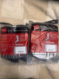 Supreme x Hanes Cushion Crew Socks 2-Pack