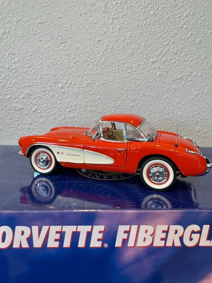 Franklin Mint 1957 Corvette Fiberglass Edition ‘57 Fuelie