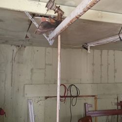 Craftsman Bushwhacker  32 Cc