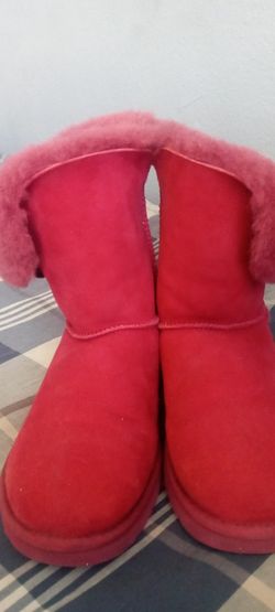 Ugg