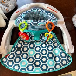 Fisher price portable baby chair
